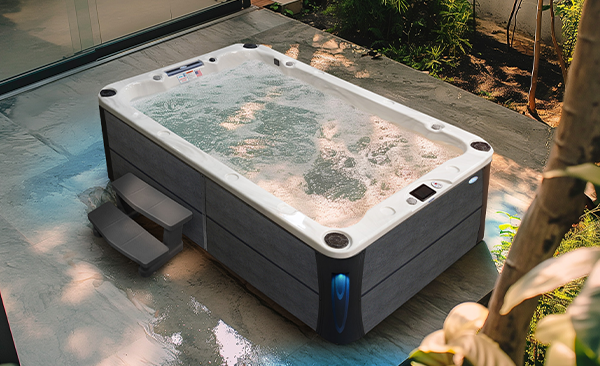 Deck Series Quebec hot tubs for sale